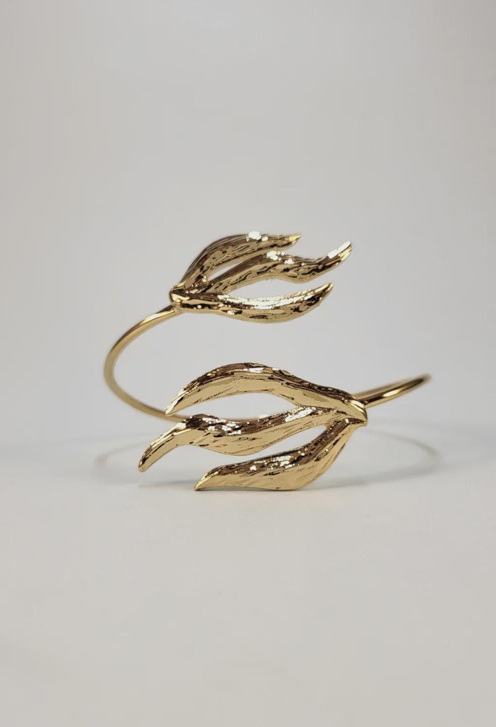 Exotic Leaf Gold Cuff Bracelet