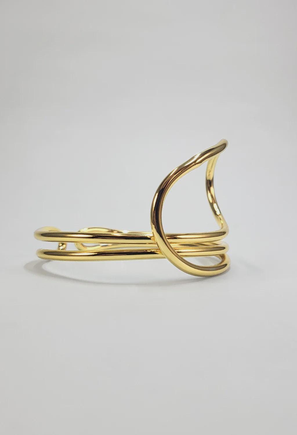 Spiral Flow Gold Cuff Bracelet
