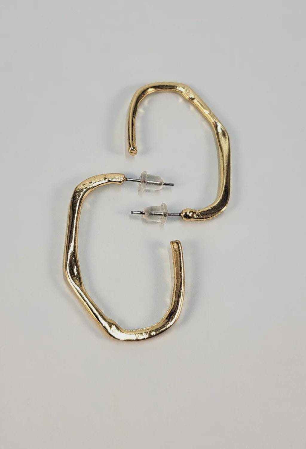 Curved C Gold Earrings