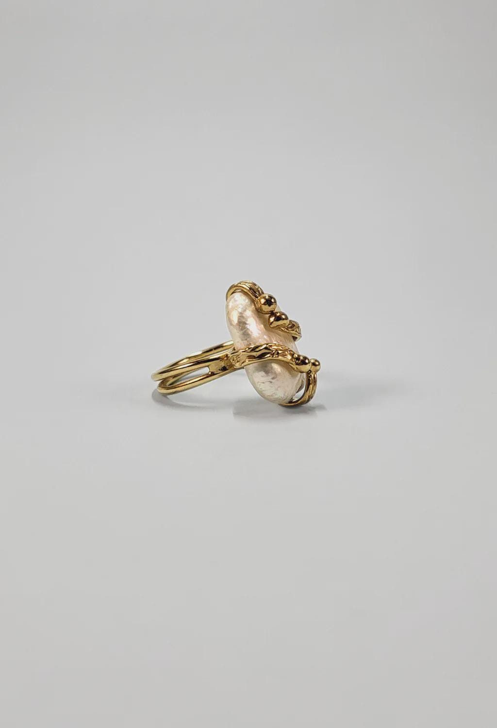 Baroque Pearl Ring