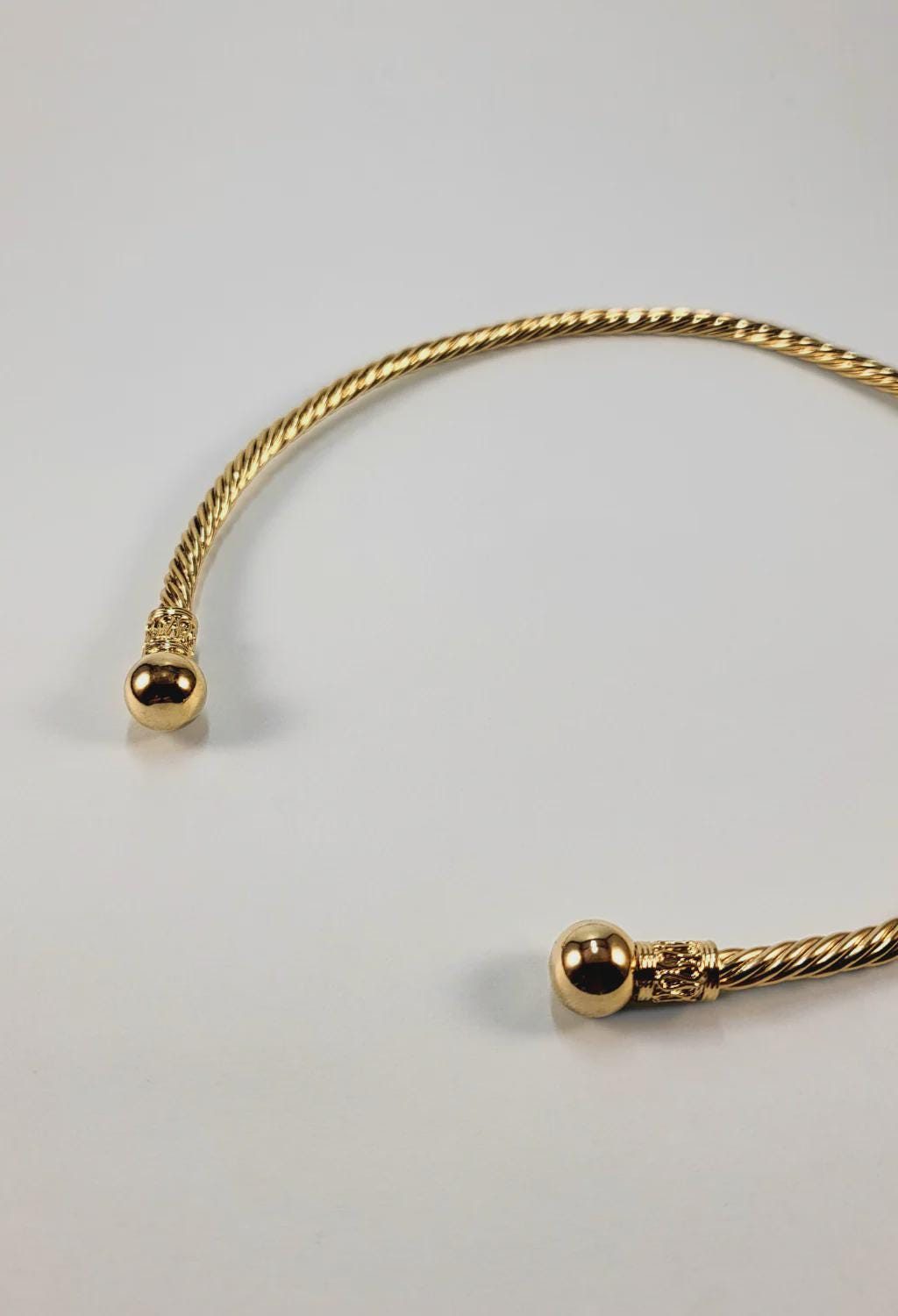Twisted Cable Torque Necklace