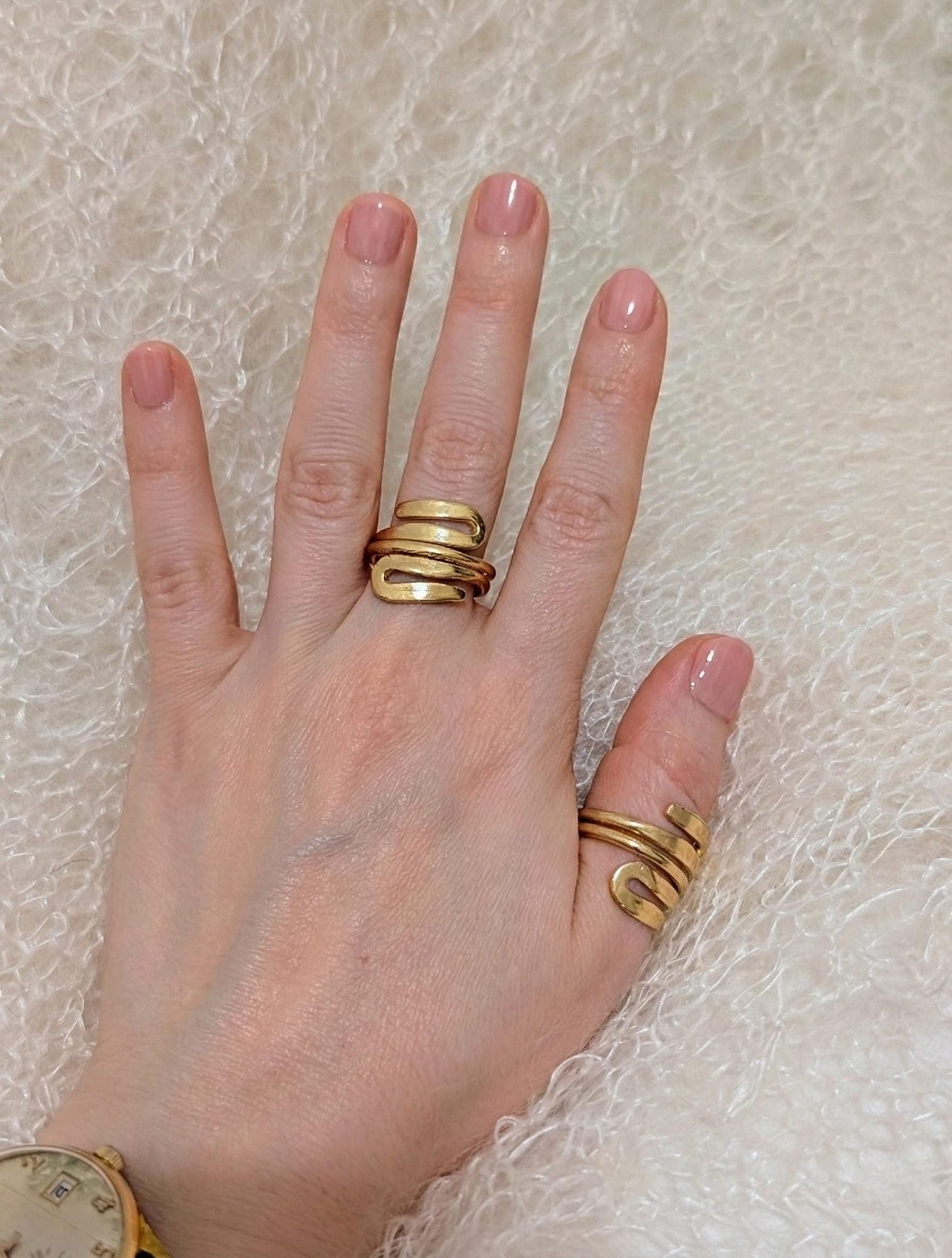 Spiral Coil Ring