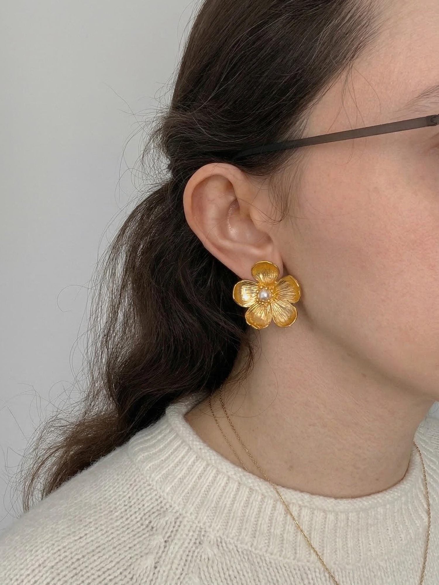 Gold Flower Stud Earrings