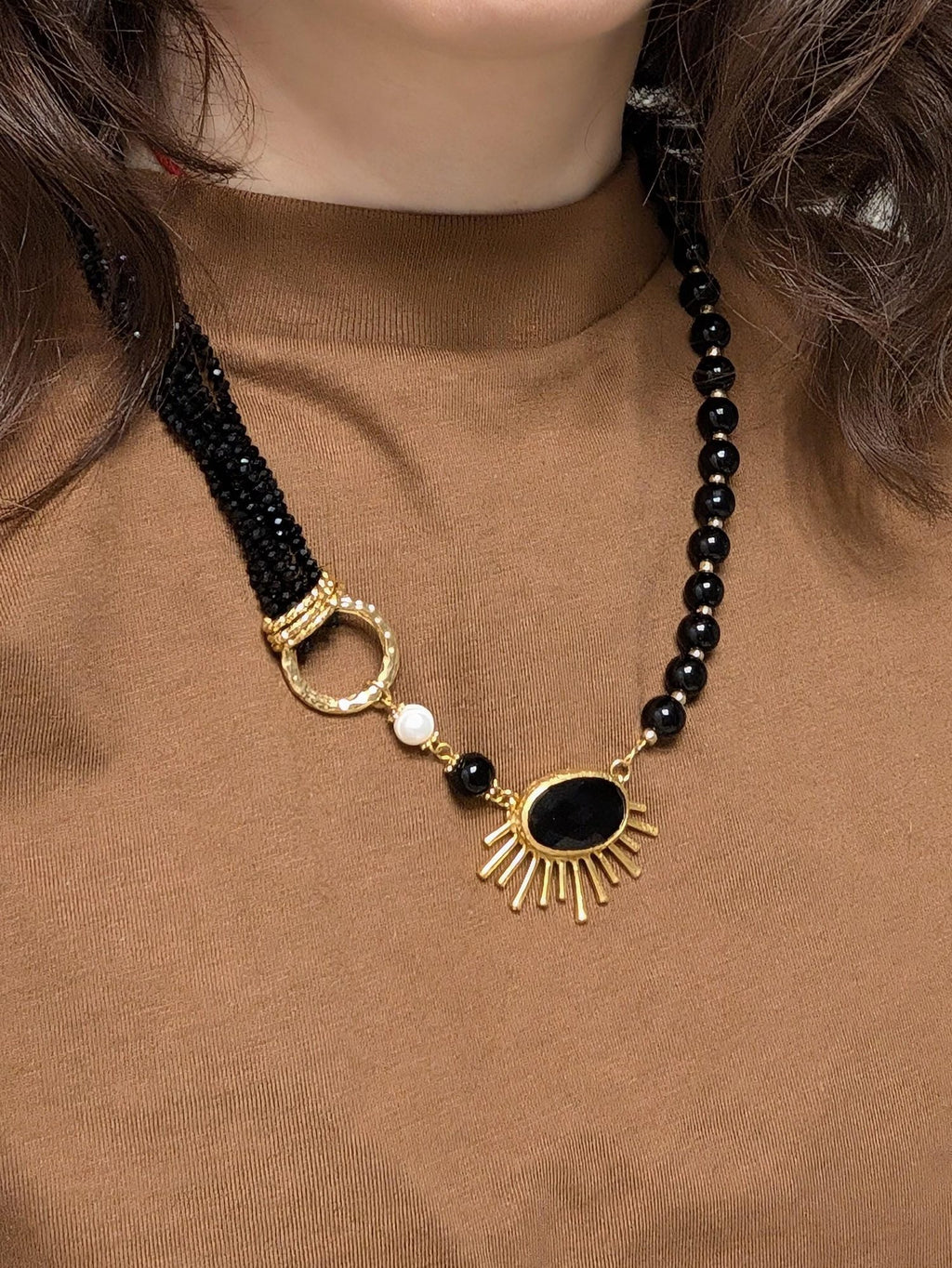 Asymmetric Sunburst Pearl Necklace