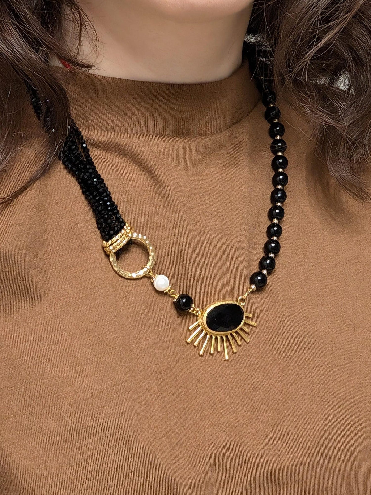 Asymmetric Sunburst Pearl Necklace