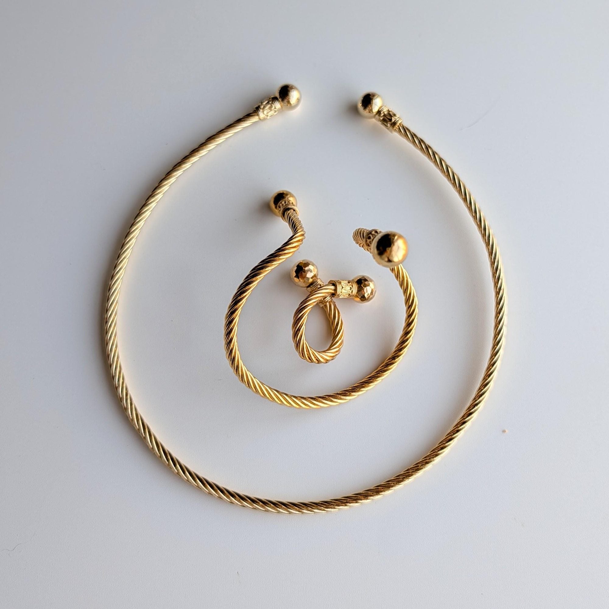 Twisted Cable Torque Necklace