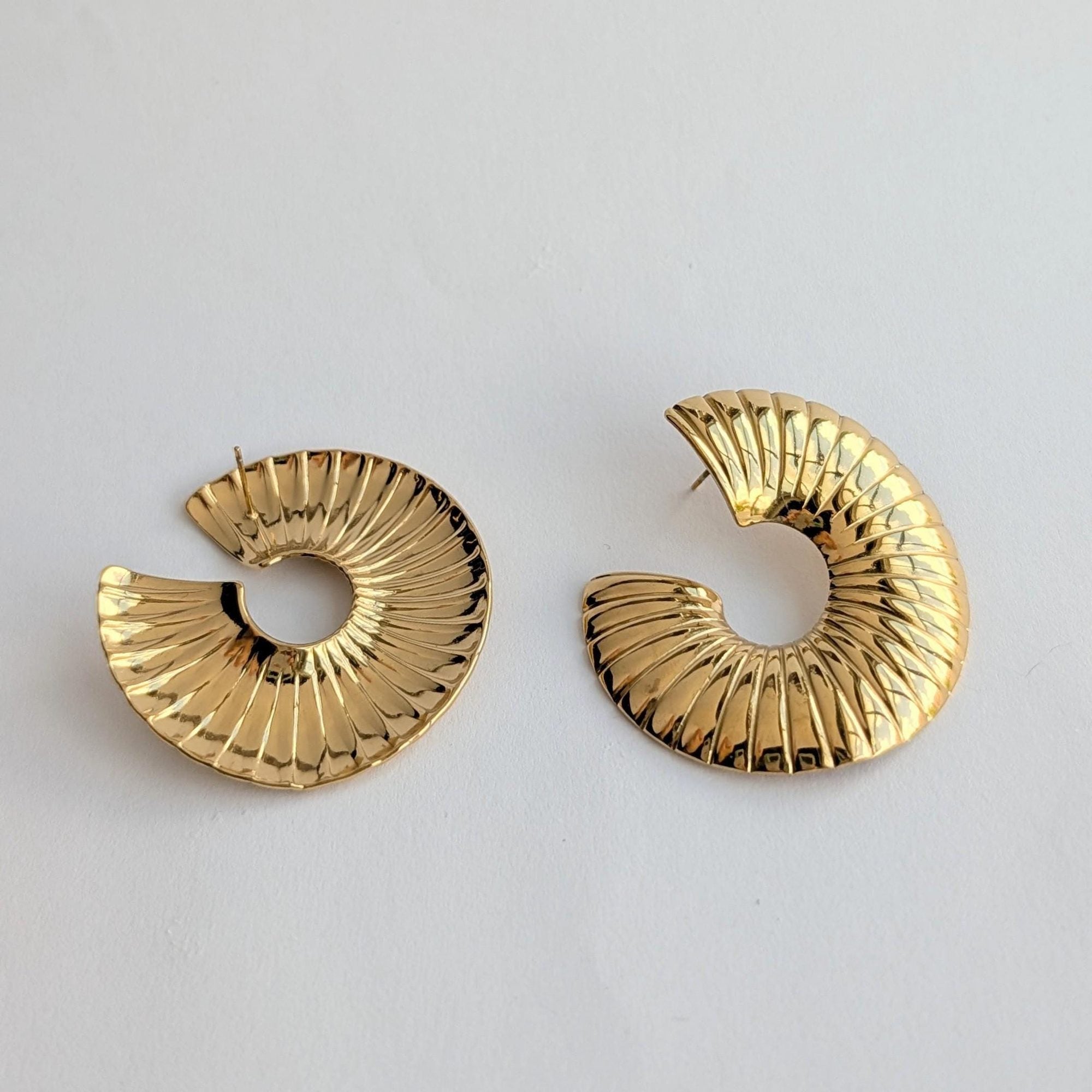 Ribbed Gold Open Hoop Earrings