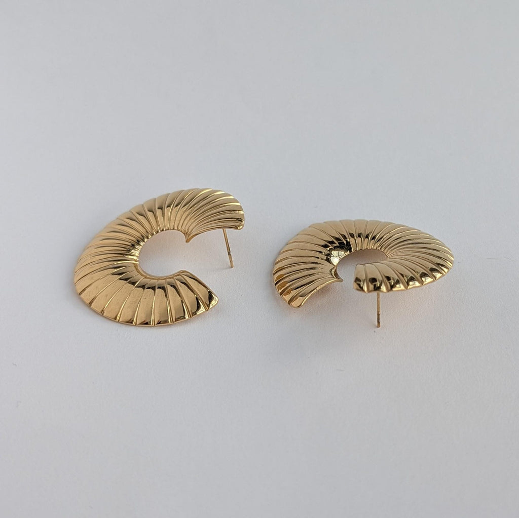 Ribbed Gold Open Hoop Earrings