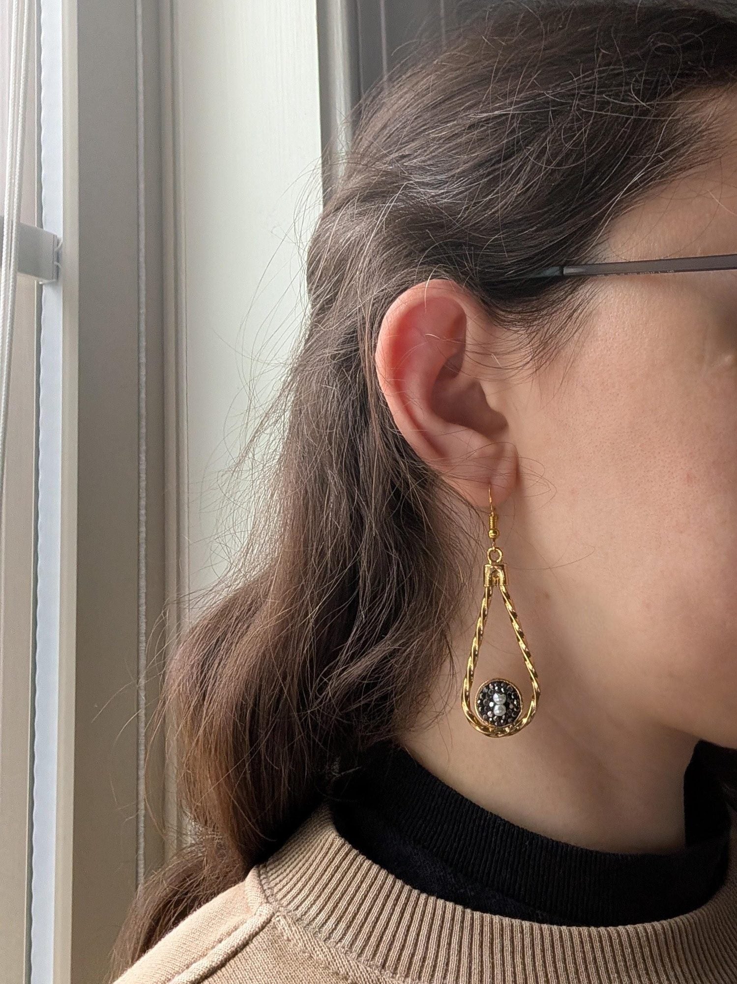 Twisted Teardrop Dangle Earrings