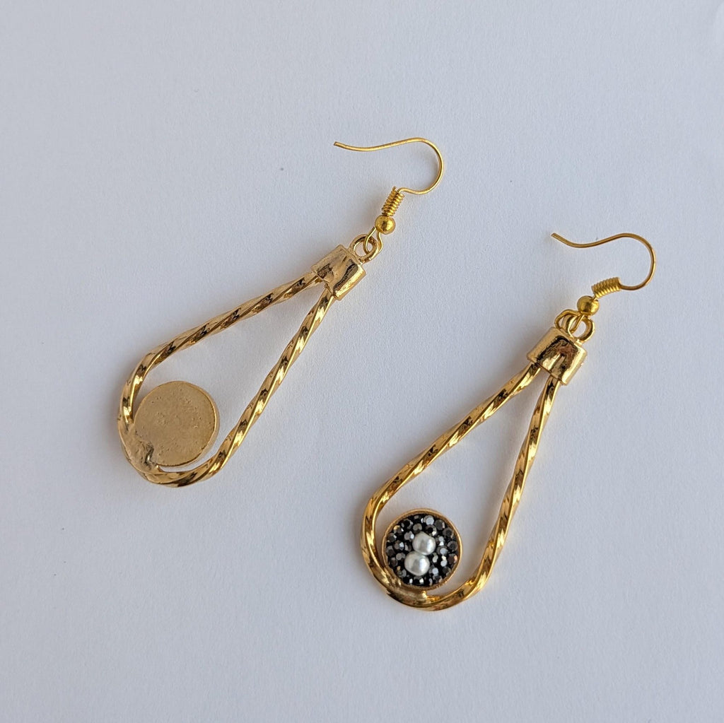 Twisted Teardrop Dangle Earrings