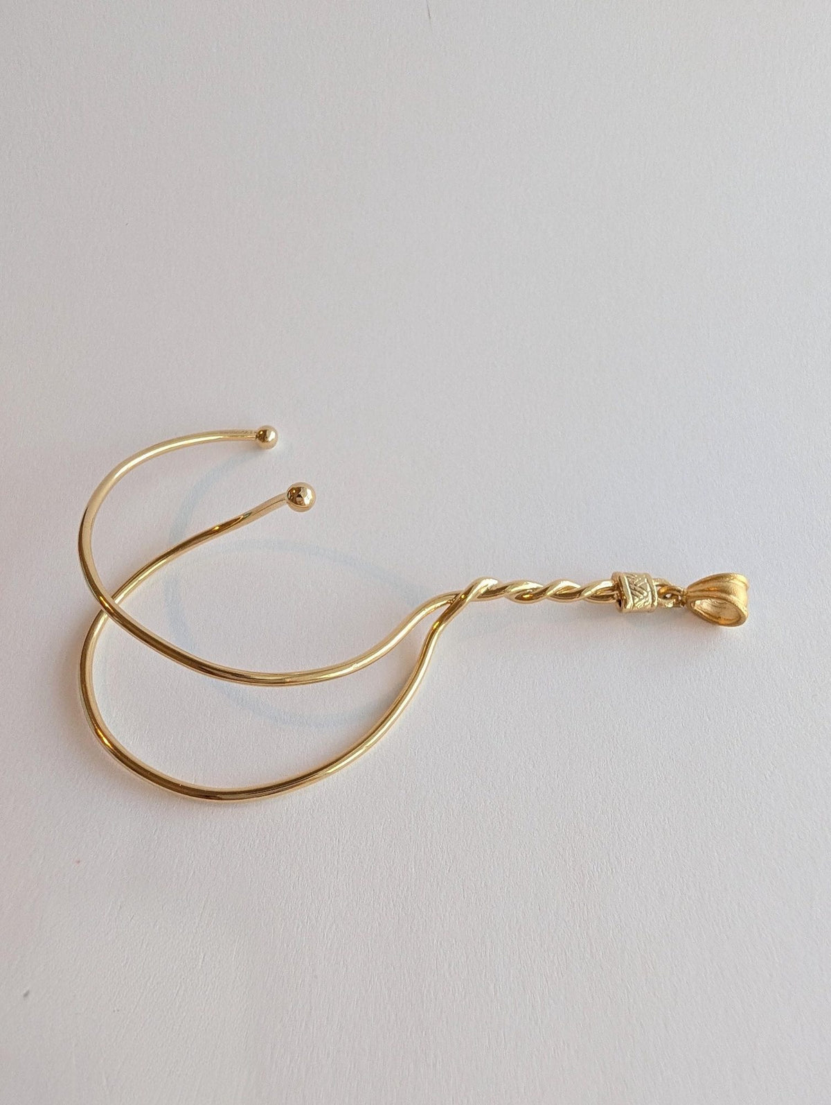 Sculptural Gold Pendant Necklace