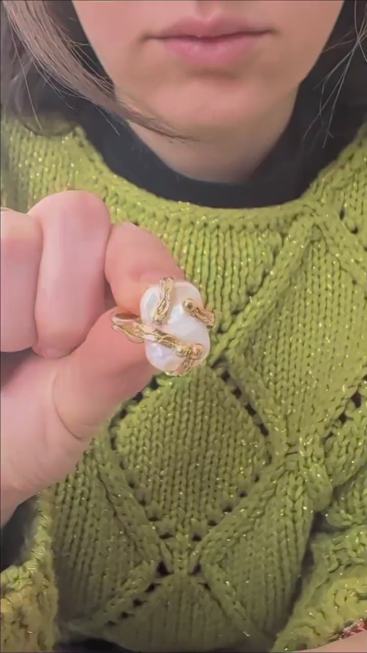 Baroque Pearl Ring